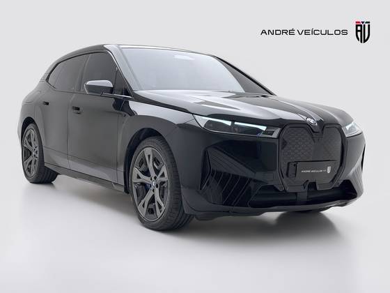 BMW iX ELÉTRICO M60